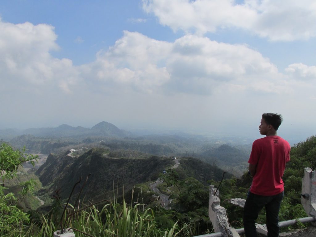 Wisata Gunung Kelud Pasca Erupsi Wisata Gunung Kelud Pasca Erupsi