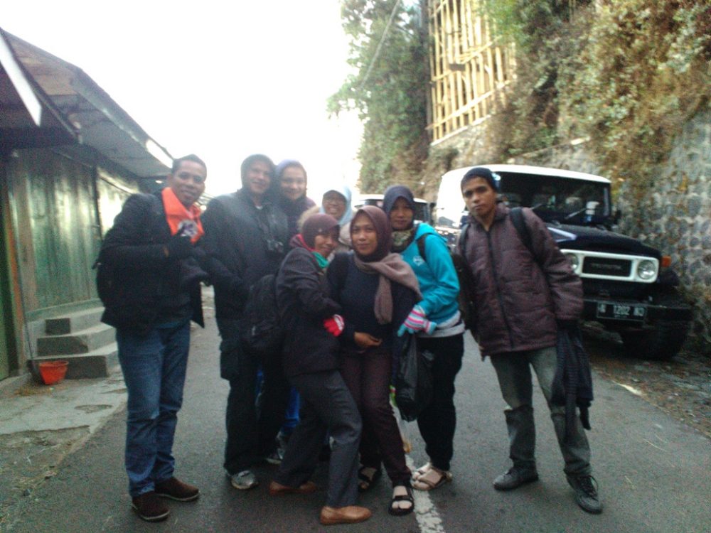 Wisata ke Gunung Bromo Saat Status Bromo Waspada