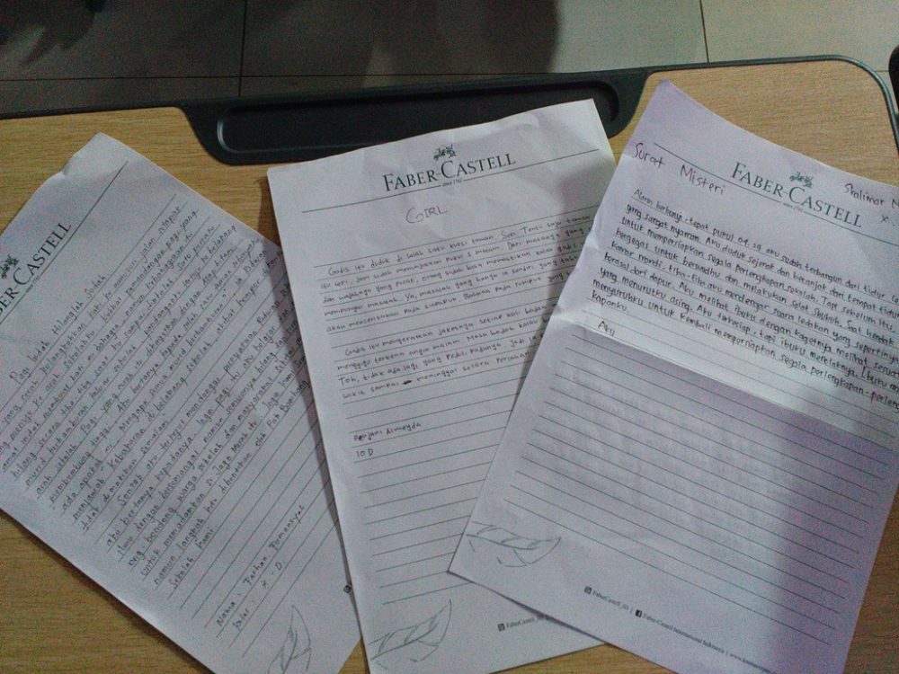 School Visit Menulis bersama tim Faber Castel. SMA Muhammadiyah 10 Surabaya: Talents Executive School