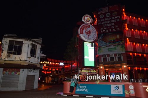 Suasana Jonker Walk Street Melaka Saat Malam Hari