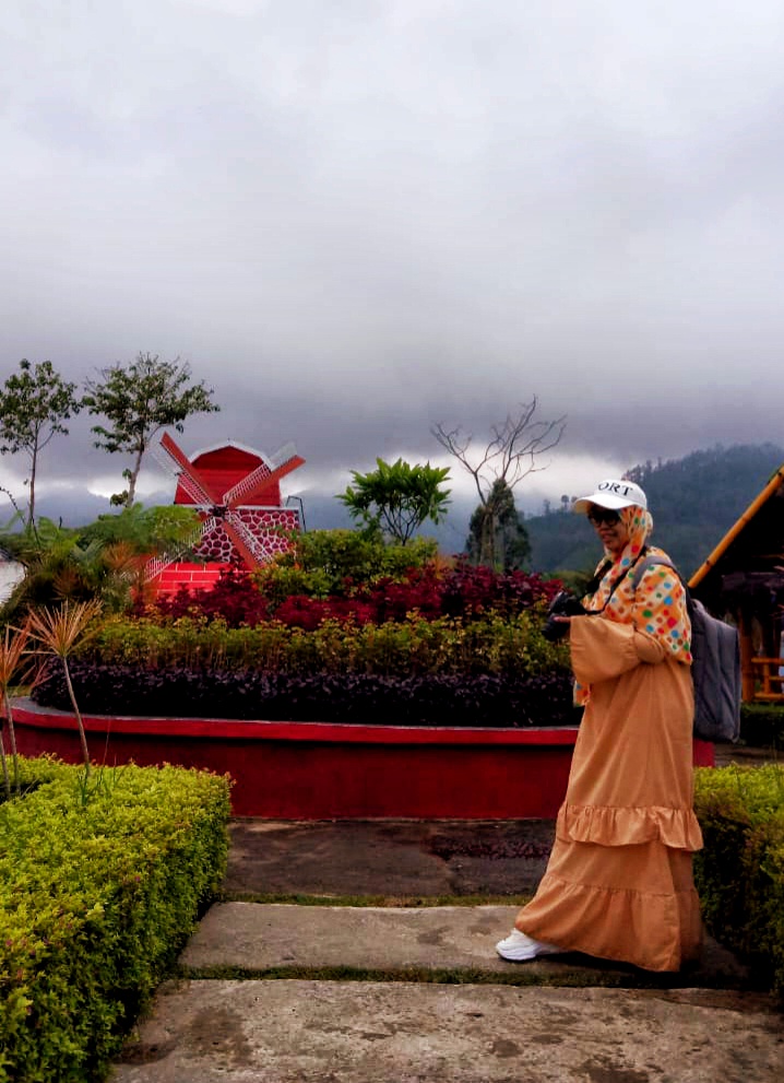 bukit nirwana pujon kidul malang