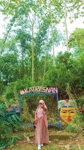 Wisata Unik dan Kreatif: Kampung Topeng Tajinan Malang