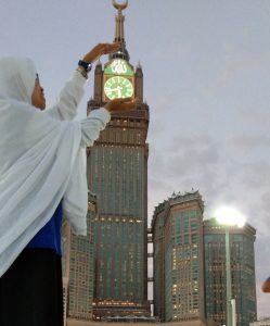 Menikmati Pemandangan Kota Mekkah dan Belajar Dunia Astronomi di Clock Tower Museum