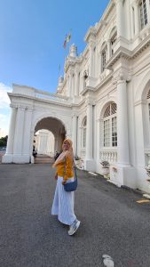 Menjelajahi Keindahan Penang: Sejarah, Pantai, dan Sunrise yang Memukau