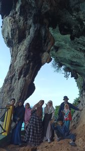 Melepas Penat di Gili Iyang: Pulau Oksigen dari Madura