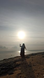 Melepas Penat di Gili Iyang: Pulau Oksigen dari Madura