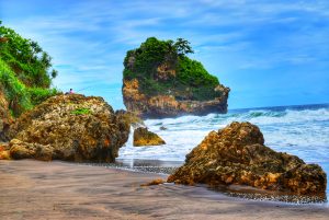 Pantai Pasur Blitar