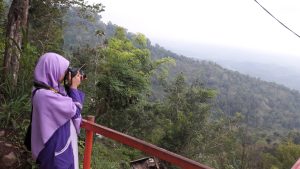 Menikmati Keindahan Alam Kali Biru Yogyakarta