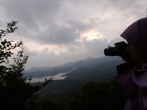 Menikmati Keindahan Alam Kali Biru Yogyakarta