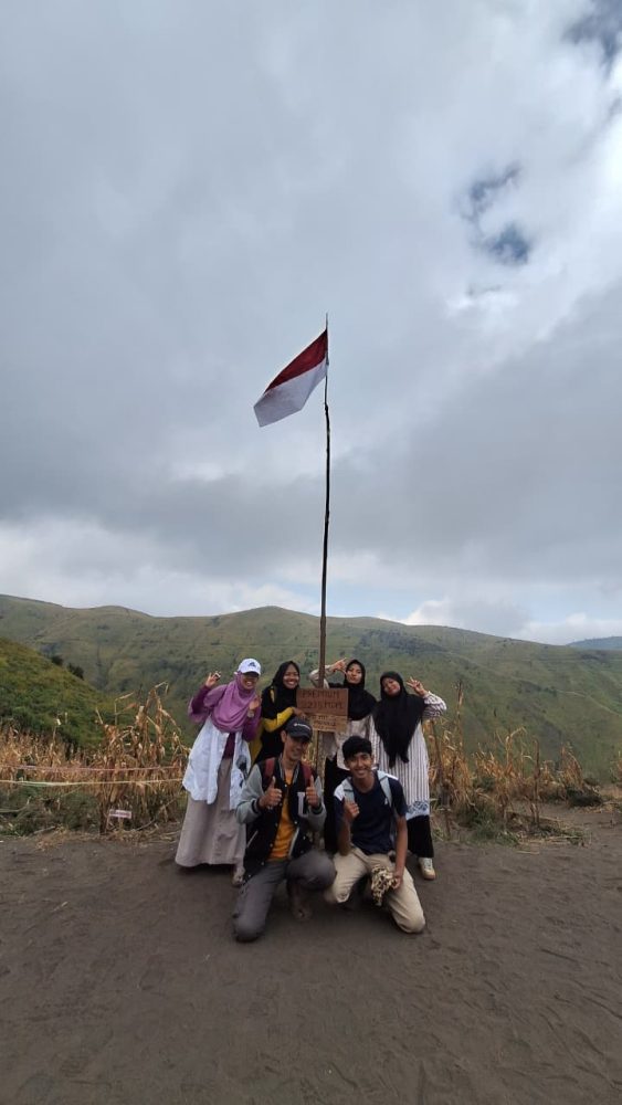 WhatsApp Image 2025-08-24 at 08.30.40_25877645