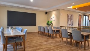 Review Lengkap JC Lounge & Café: Surga Thai Food Otentik dan Café Friendly
