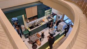 Review Lengkap JC Lounge & Café: Surga Thai Food Otentik dan Café Friendly