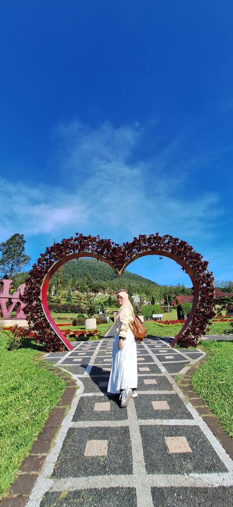 The Blooms Garden Bali 2026: Taman Bunga Viral di Bedugul yang Wajib Kamu Kunjungi