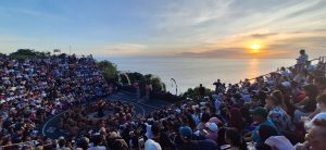 Tari Kecak Bali: Daya Tarik, Sejarah, Lokasi Terbaik, dan Harga Tiket Terbaru