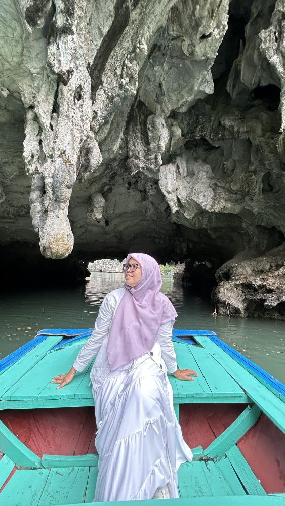 Menikmati Cruise di Ha Long Bay Vietnam: Pengalaman Menyusuri Keajaiban Alam Warisan Dunia